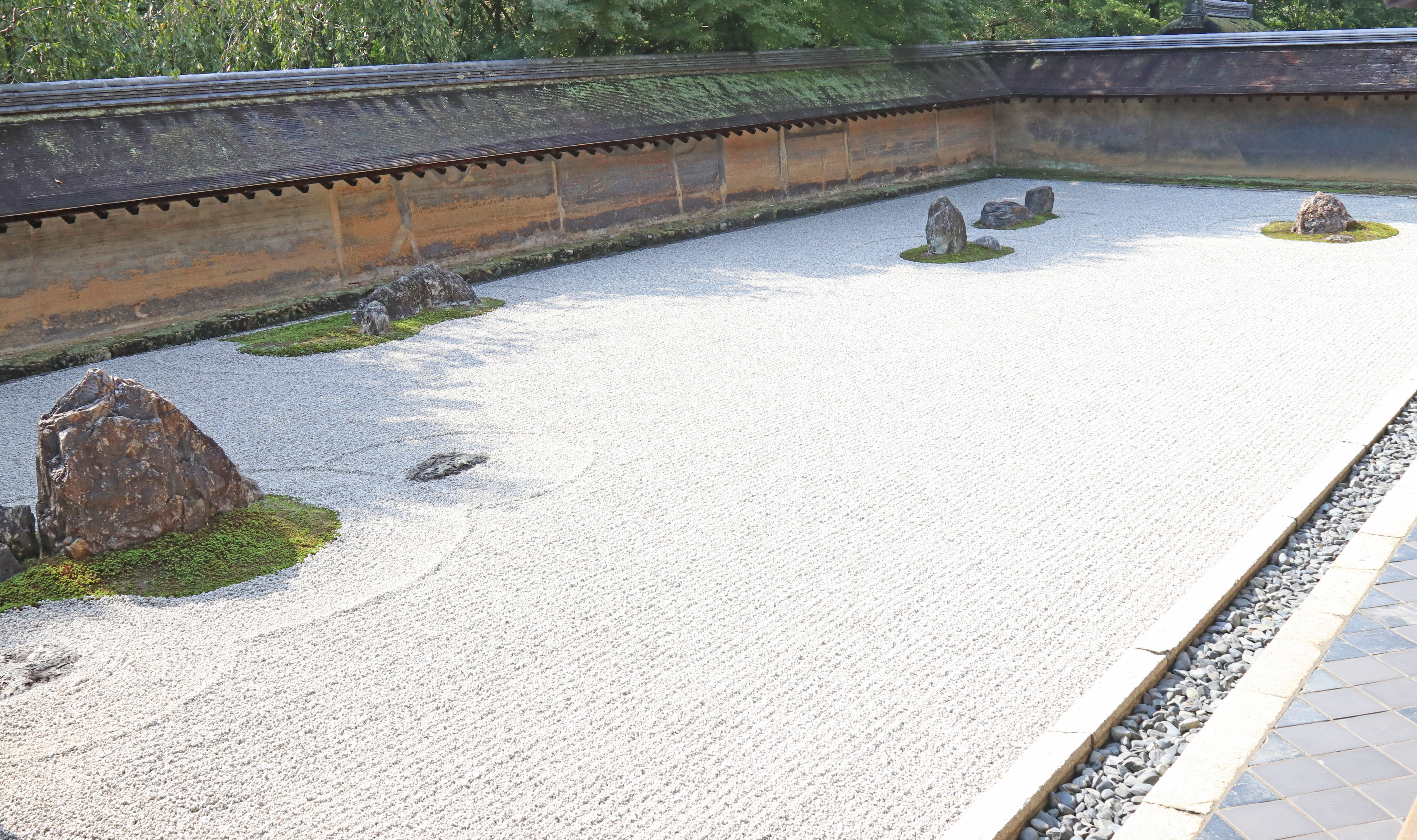 Ryoanji Temple Zen Garden_1