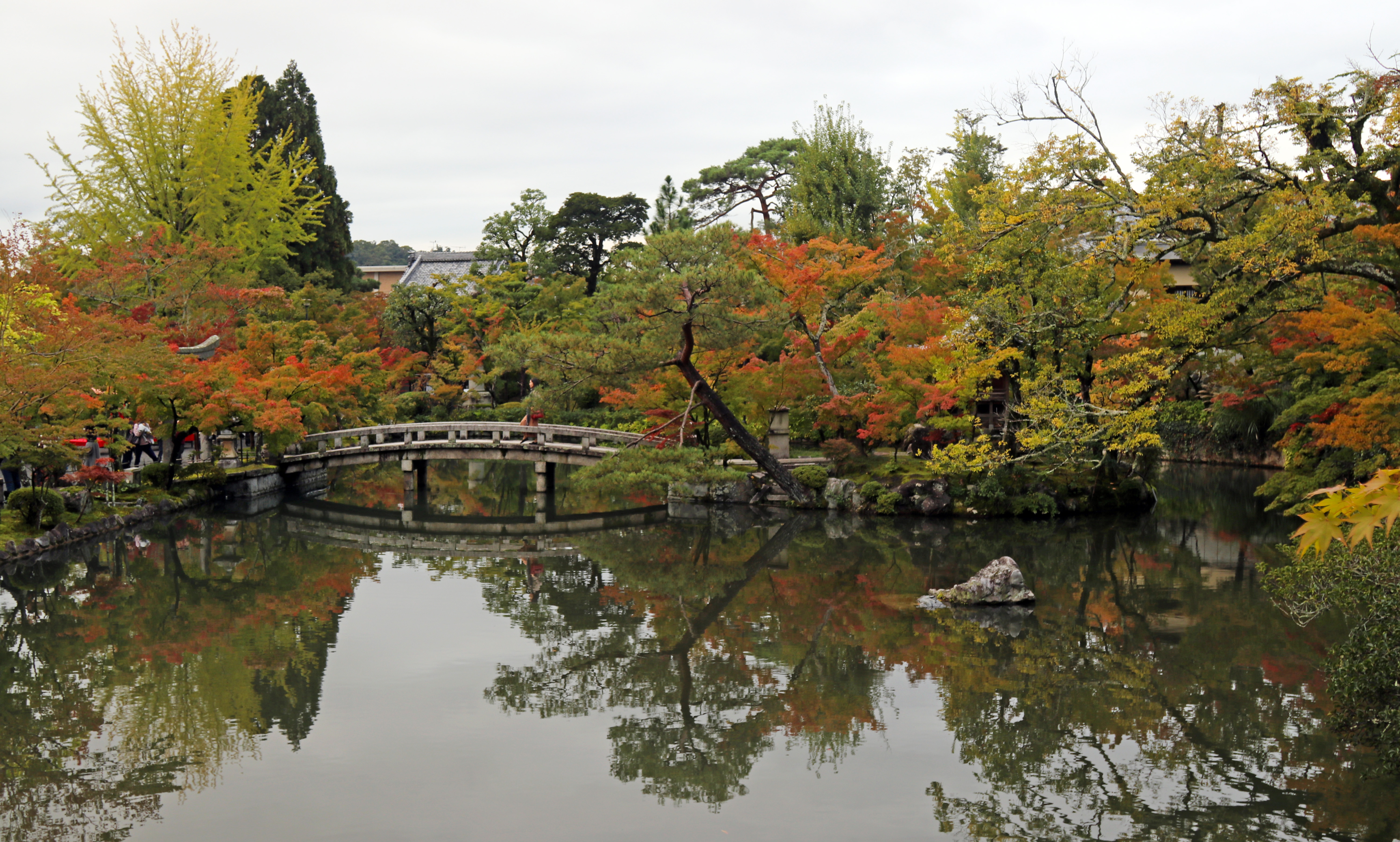 Eikando Temple garden and Hojo Pond_1