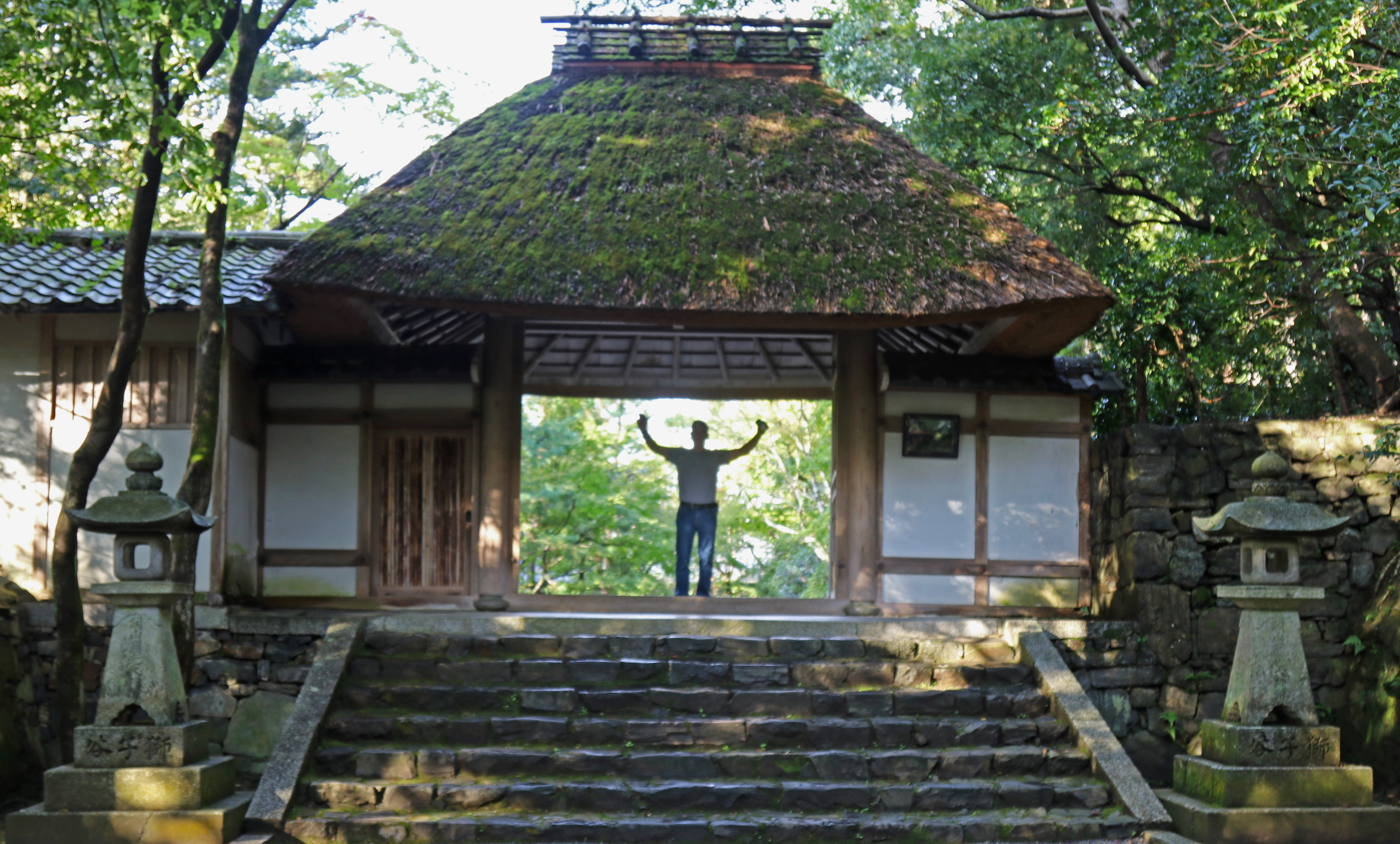 Honen-in temple - entrance gate_1