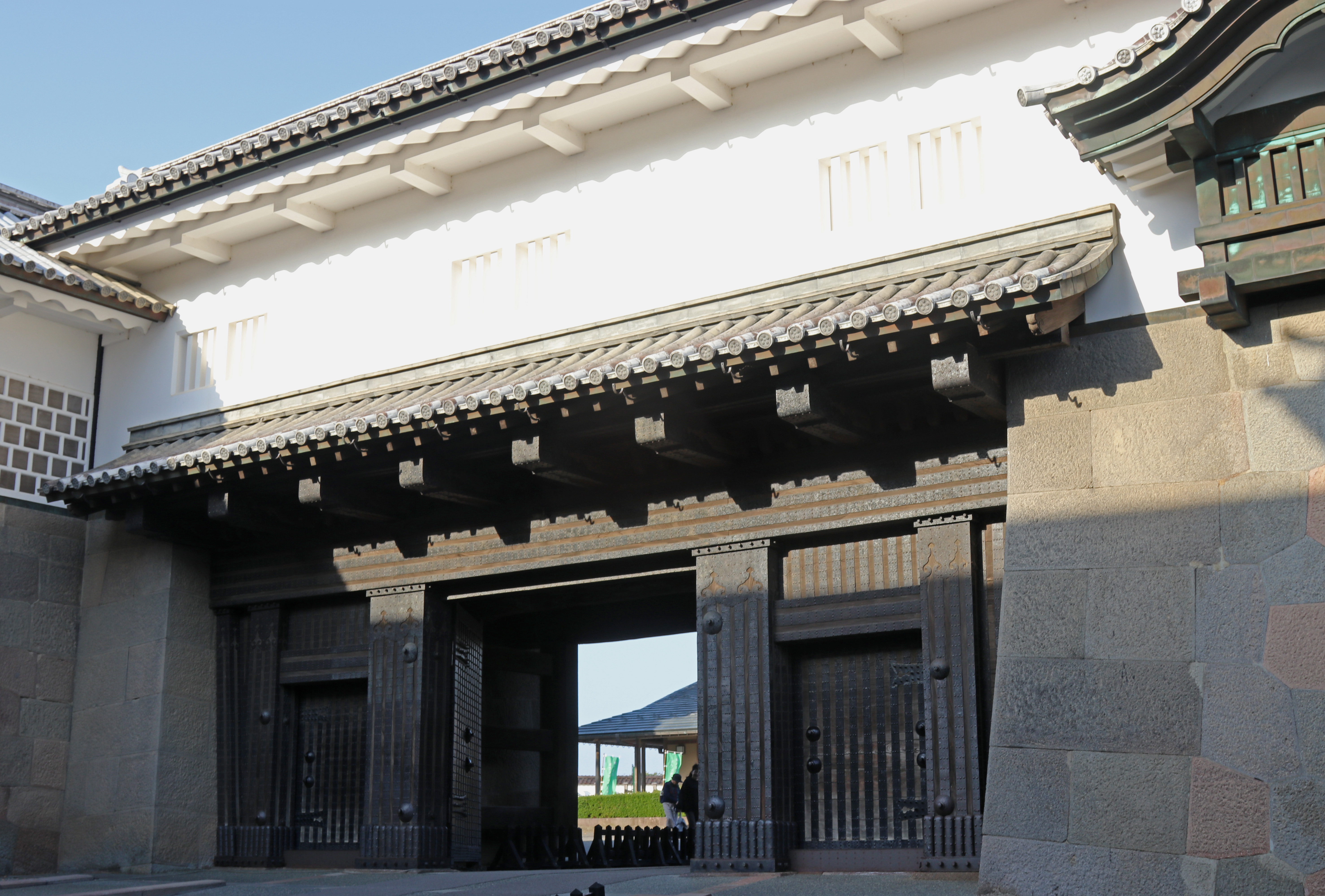 Kahoku-mon Gate 3