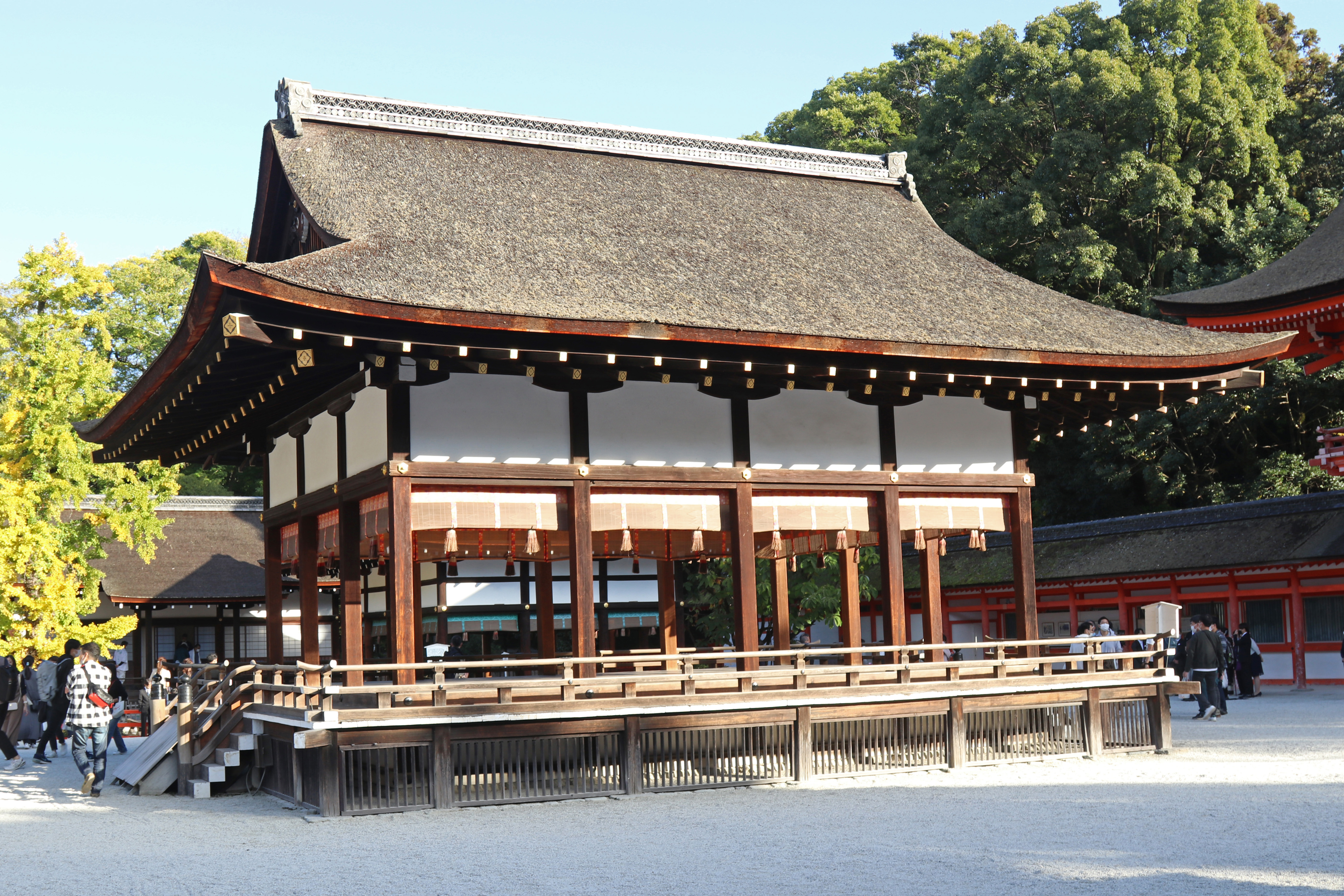 The Kamo shrines