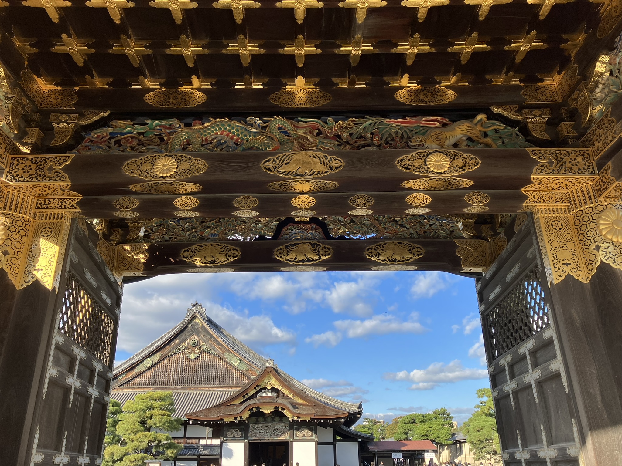 Kara-mon Gate 002