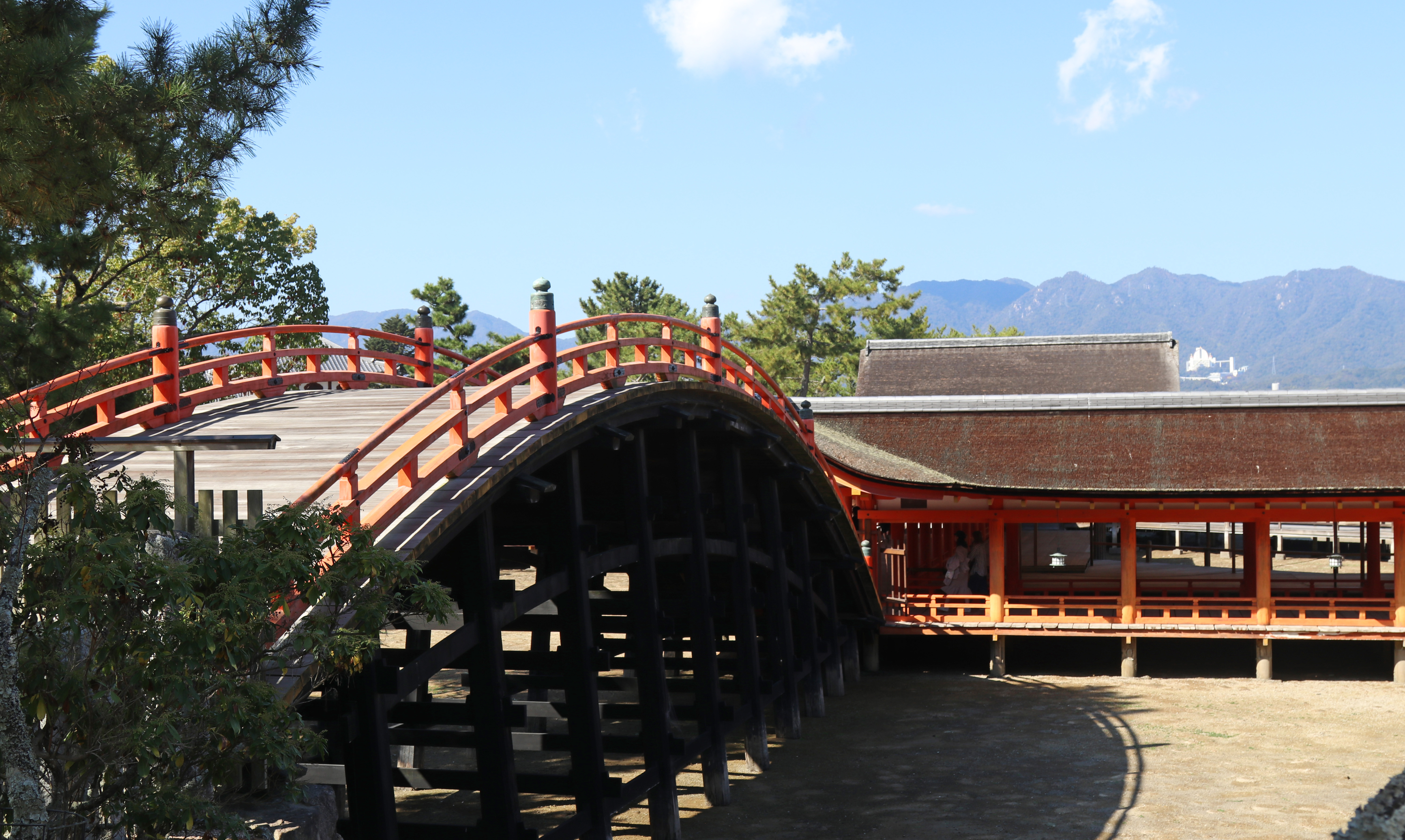 Isukushima Shrine 3