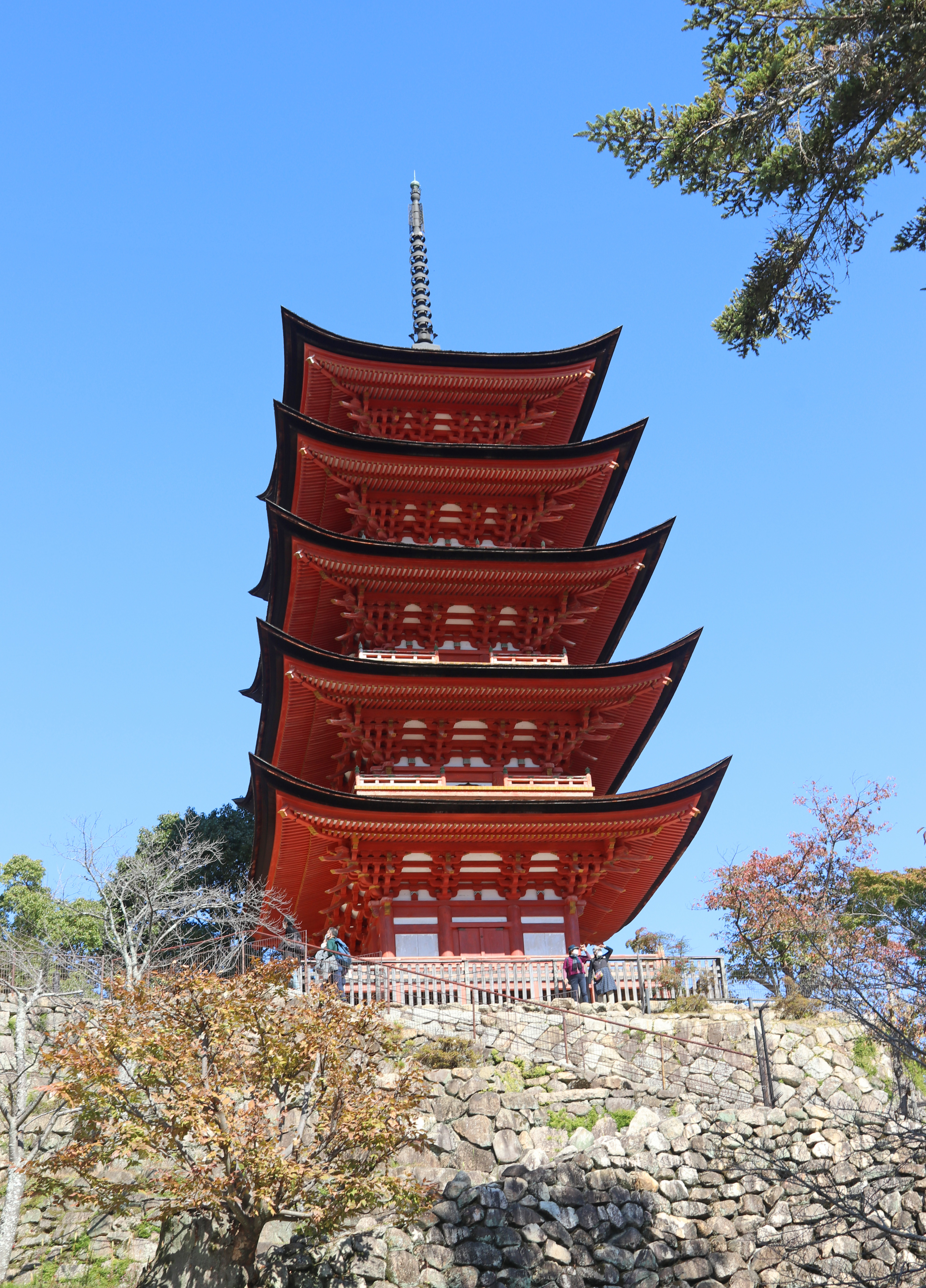 Isukushima Shrine 6