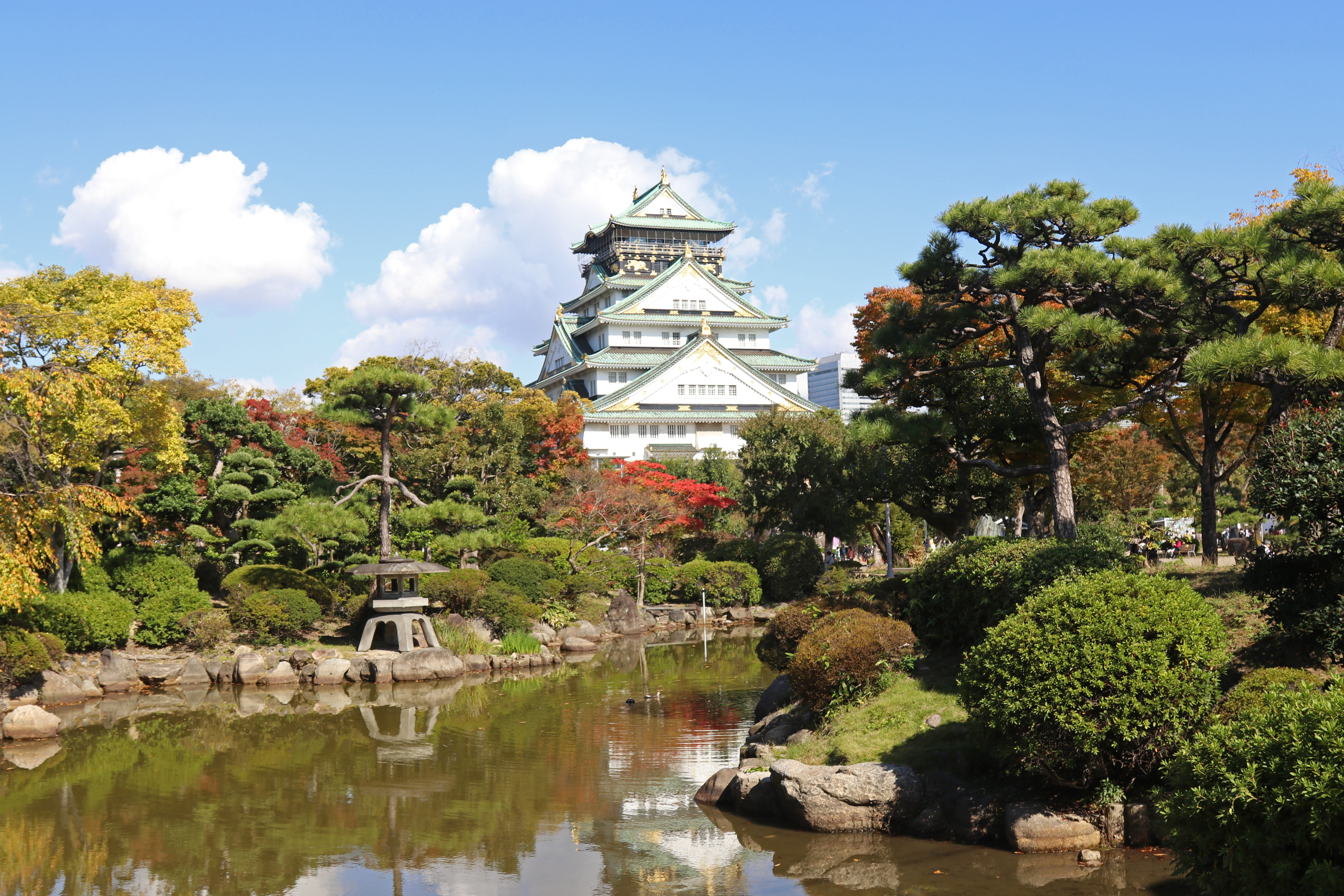 Osaka_Castle_Garden 1